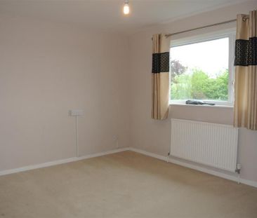 3 bedroom detached house to rent - Photo 6