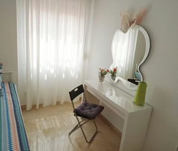 Calle Ingeniero La Cierva, Sevilla, Andalusia 41006 - Photo 1