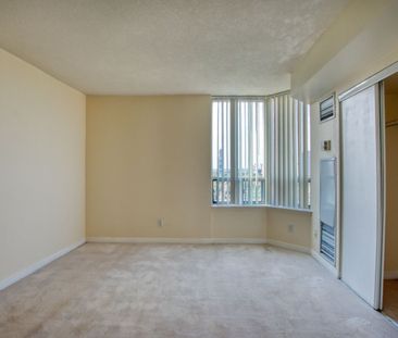 For Lease - 135 Hillcrest Avenue Unit# 2212, Mississauga, Ontario - Photo 5