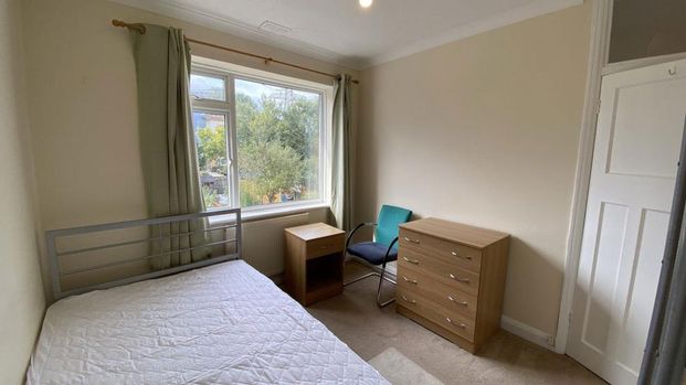 3 bedroom property to rent - Photo 1