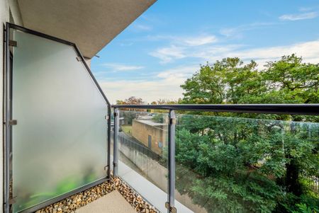 2 bedroom apartment to rent - Photo 4