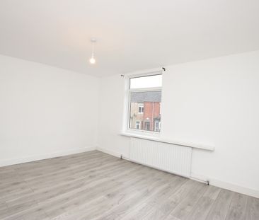 Bath Road, Kettering, Northamptonshire, NN16 - Photo 3