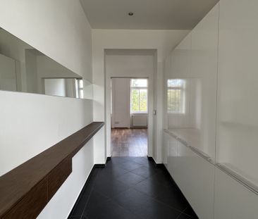 Helle 2,5 Zimmer Wohnung mit Grünblick! - Foto 4