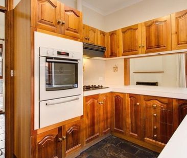 19 Munks Place, North Adelaide SA 5006 - House For Rent | Domain - Photo 4