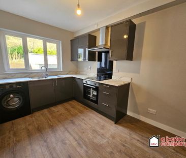 638 Antrim Road, Greencastle, Belfast, BT15 5GP - Photo 6