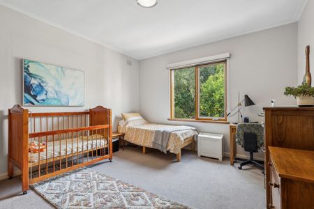 Charming Rental in Linden Park - Photo 4