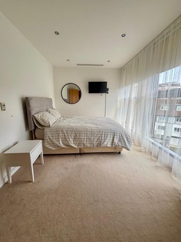 2 Bed Flat, Hans Crescent, SW1X - Photo 5