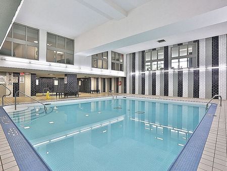 For Lease - 360 Bloor Street Unit# 607, Toronto, Ontario - Photo 3