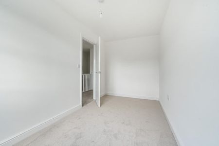 3 bedroom detached house to rent - Photo 5