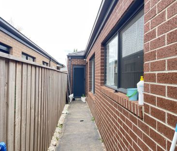 Comfort Has Never Looked This Good! - Photo 2