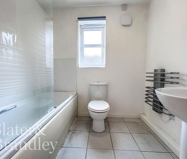 1 bedroom flat to rent - Photo 6