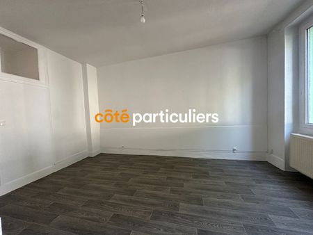 Maison avec courette à 5 minutes du centre-ville de Saint-Amand-Montrond - Photo 2