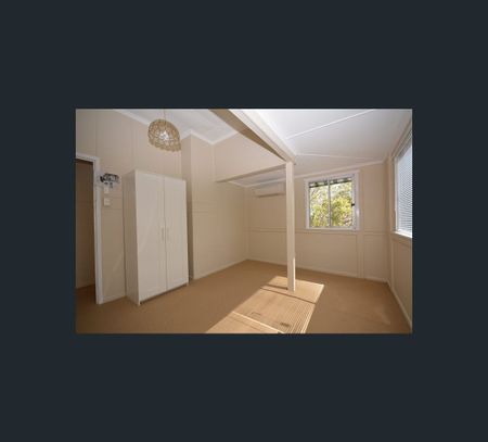 2/24 Smeaton St, Coorparoo, Qld 4151 - Photo 4