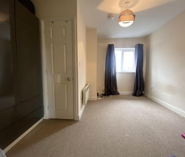 1 Bedroom Flat - Studio To Let - Photo 1