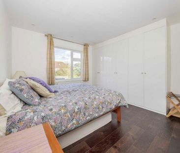 4 bedroom house to rent - Photo 3