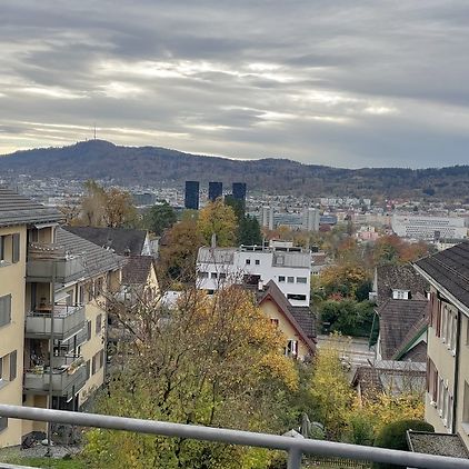 2 Zimmer-Wohnung in Zürich - Kreis 10 Höngg, möbliert, auf Zeit - Foto 1
