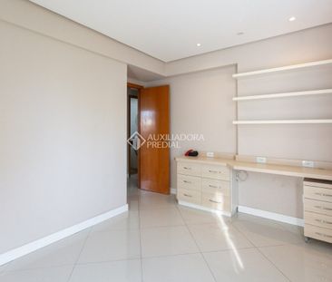 Apartamento com 2 quartos e 75m² para alugar em Jardim Botânico, Po... - Photo 3