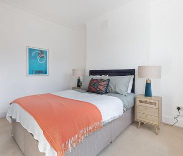 2 bedroom flat to rent - Photo 6