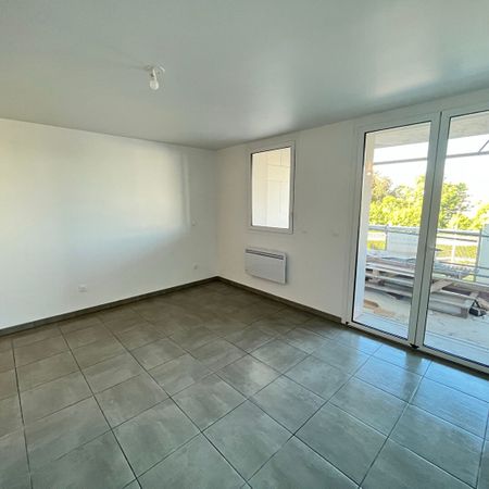 Location Appartement 1 pièce 29m² - Photo 4