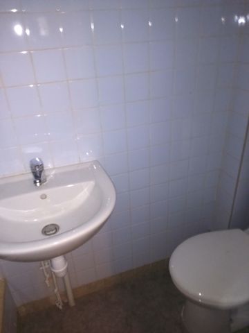 Location Appartement 33m² NANCY 54000 - Photo 2