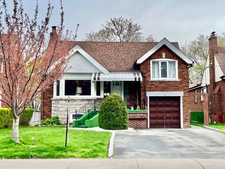 For Lease - 65 Glenwood Crescent, Toronto, Ontario - Photo 5