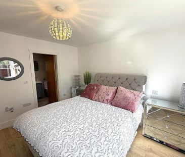 3 bedroom house to rent - Photo 2