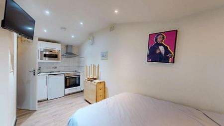 Studio to rent - Photo 3