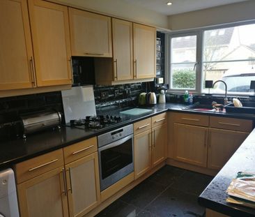 Room in a Shared House, The Pavilions, BS4 - Photo 2