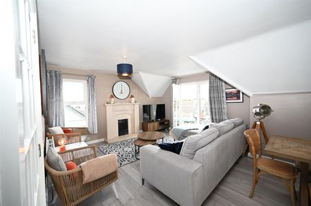 19 Carrigard, Dundrum, BT33 0SG - Photo 3