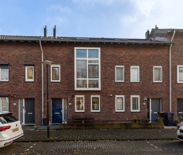 Te huur: Huis Wim Sonneveldplein in Den Haag - Photo 1