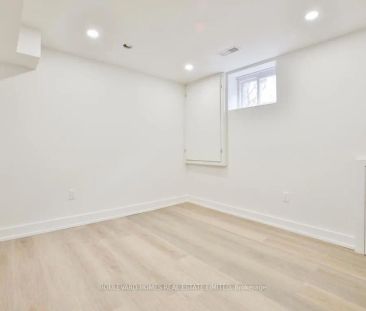 102 Terryhill Crescent #Basement - Photo 5