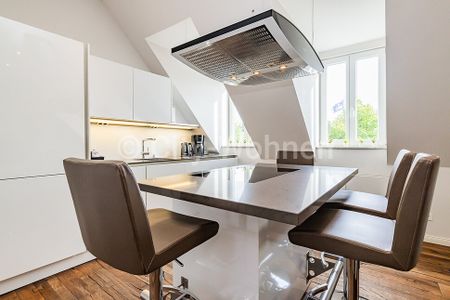 Exklusive Wohnung in Hamburg-Altona mit Dachterrasse und spektakulärem Hafenblick - Photo 3