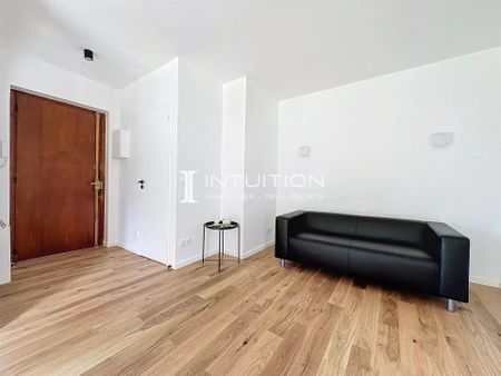 Location Appartement 3 pièces 48m² CANNES 06400 - Photo 2
