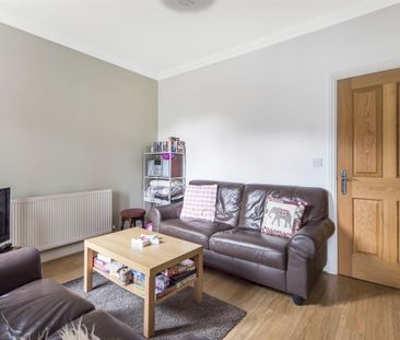 5 bedroom townhouse to rent - Photo 6