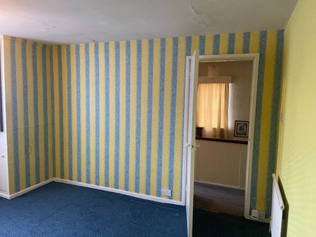 3 Bed Detached House, Lynmouth Drive, LE18 - Photo 2