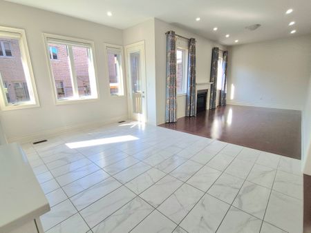 For Lease - 3192 Meadow Marsh Crescent, Oakville, Ontario - Photo 3