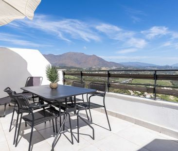 Apartment in Casares, Costa del Sol - Photo 5