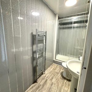 F8 9A THE CRESCENT - Photo 3