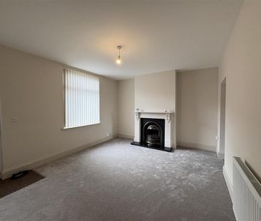 2 bedroom house to rent - Photo 1