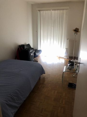 4 1/2 PIECES CONTEMPORAIN AU COEUR DE FLORISSANT - Foto 2