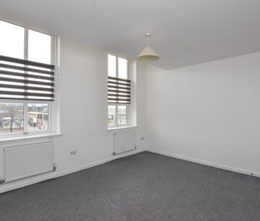 1 bed Apartment for Rent - Photo 2