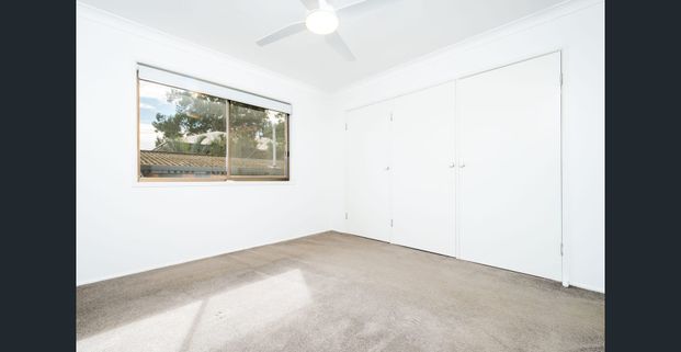 2 Bedroom Top Floor Unit in Burleigh Heads! - Photo 1