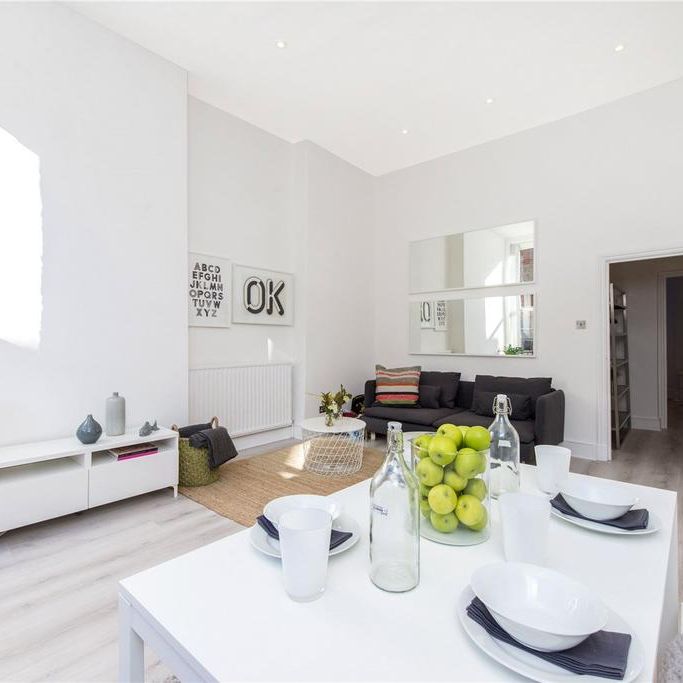 1 bedroom flat to rent - Photo 1