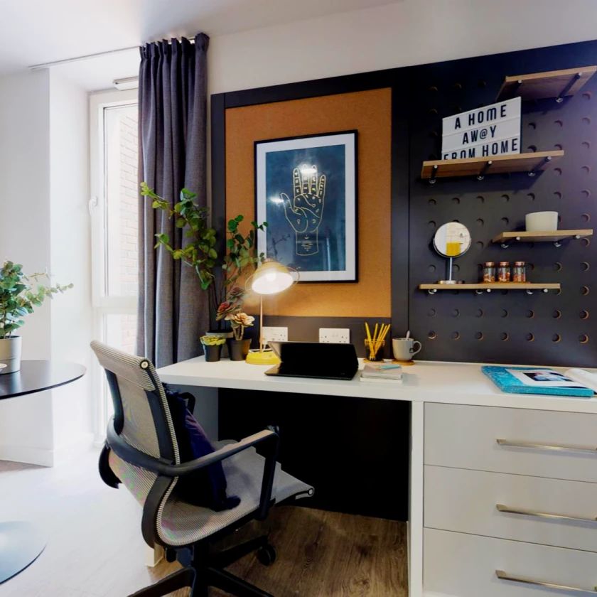 Platinum Penthouse - Photo 1