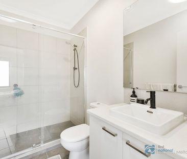 12 Longtown Road, 3335, Thornhill Park Vic - Photo 5