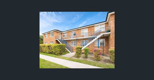 Bright and spacious - Photo 1