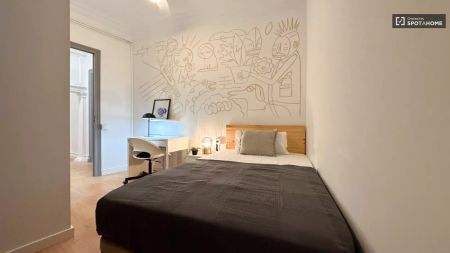 Double bed in Rooms for rent in a 7-Bedroom apartment in Barcelona! - Photo 4