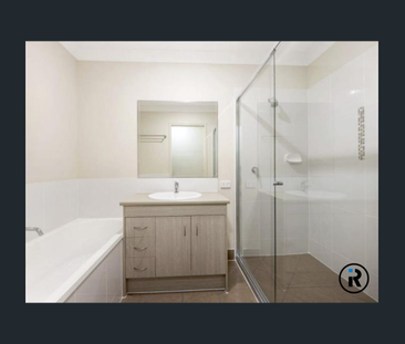 Modern & Comfortable Living in Redbank Plains - Photo 3