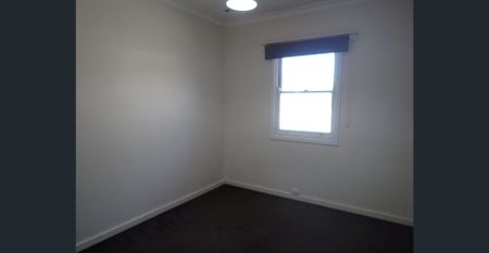 76 Sussex Road, Forrestfield, WA 6058 - Photo 4