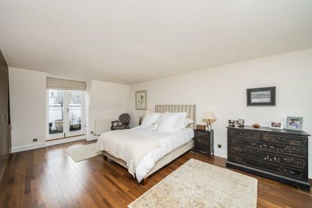 Upper Addison Gardens, West Kensington, W14 - Photo 4